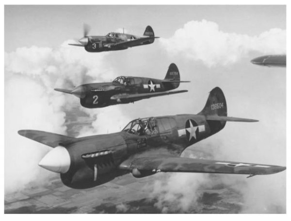 今日云策 落后的P-40走大运，在15分钟内击落近70架德机，上演北非版的猎火鸡大赛